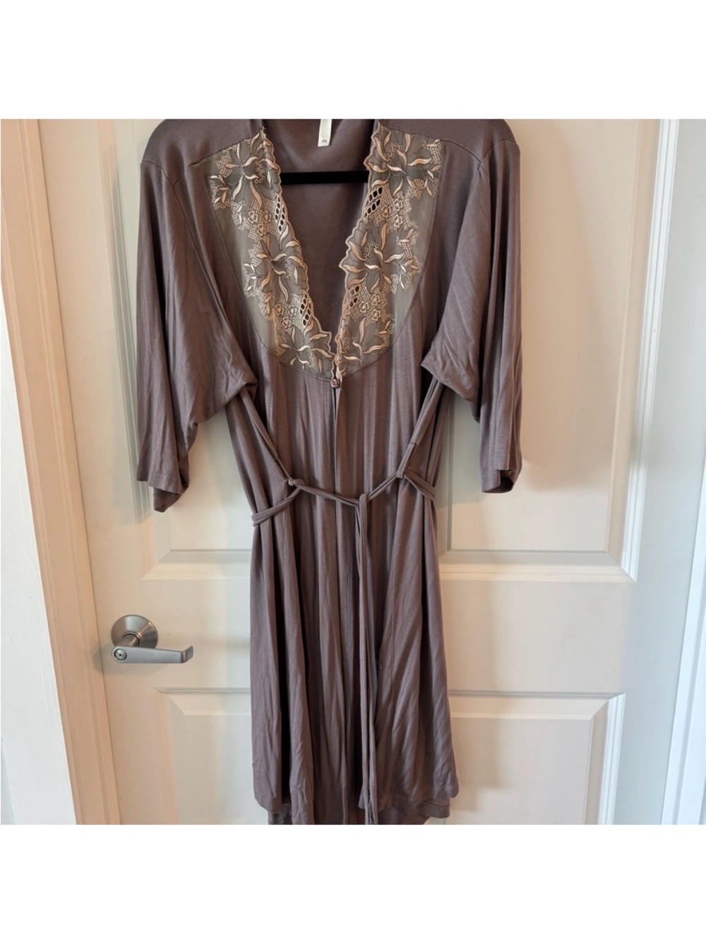Lace Trim Taupe Kimono Robe